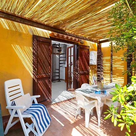 Le Tonnare Retreat - Mare A 30m & Parcheggio アパート Punta de su Torrione